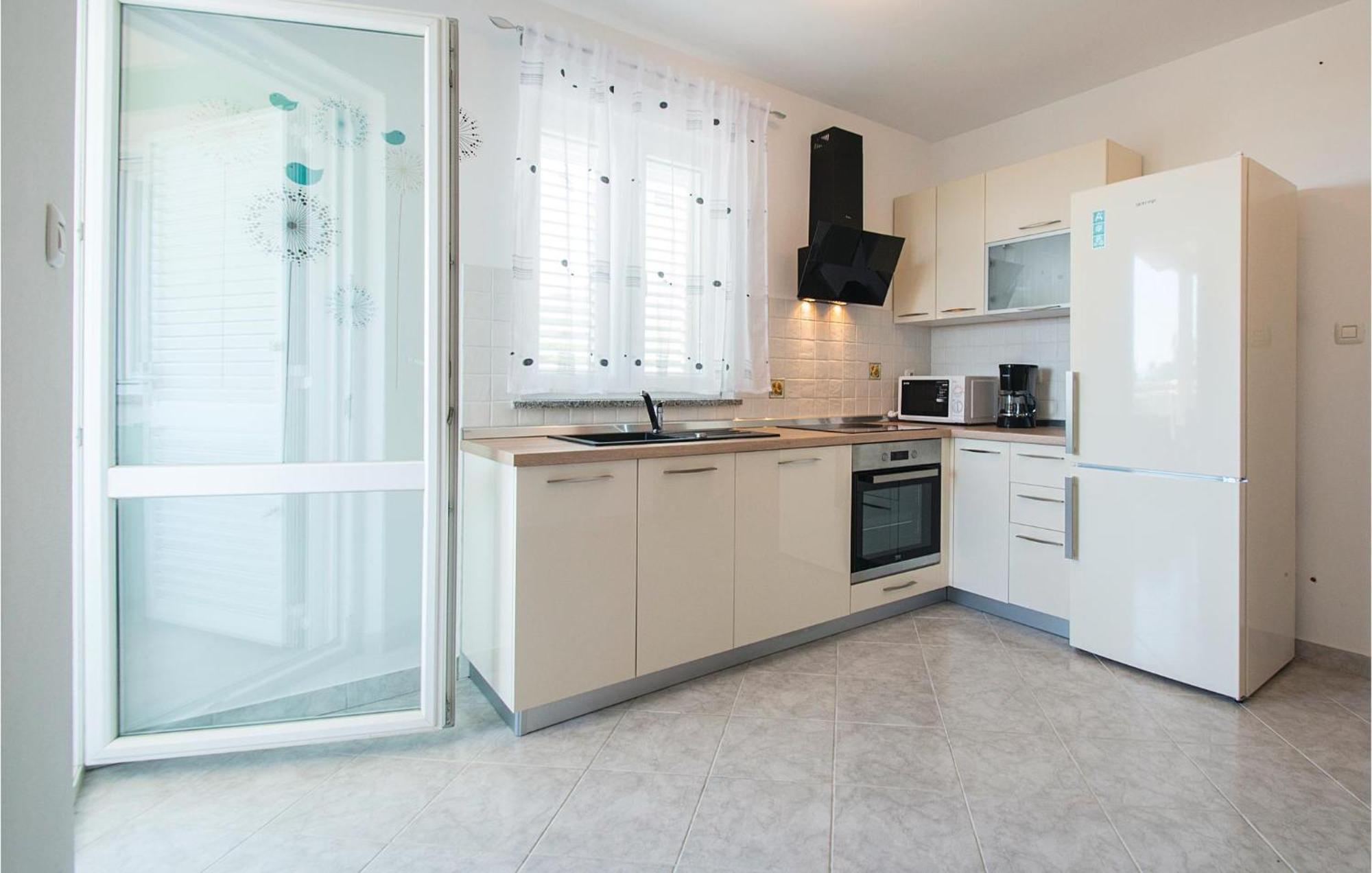 Amazing Apartment In Labin With House Sea View Buitenkant foto