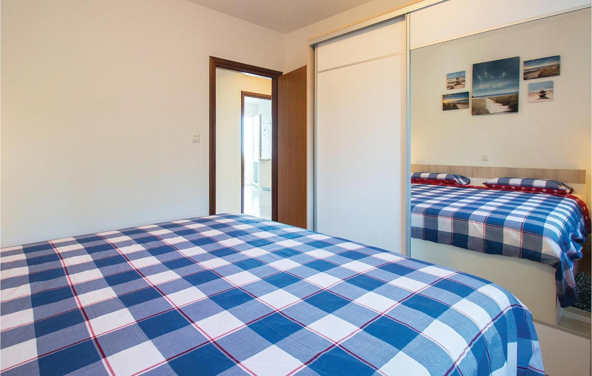 Amazing Apartment In Labin With House Sea View Buitenkant foto