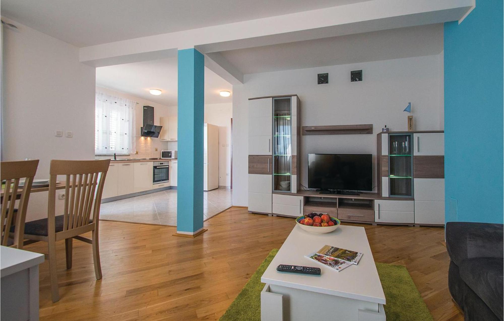 Amazing Apartment In Labin With House Sea View Buitenkant foto